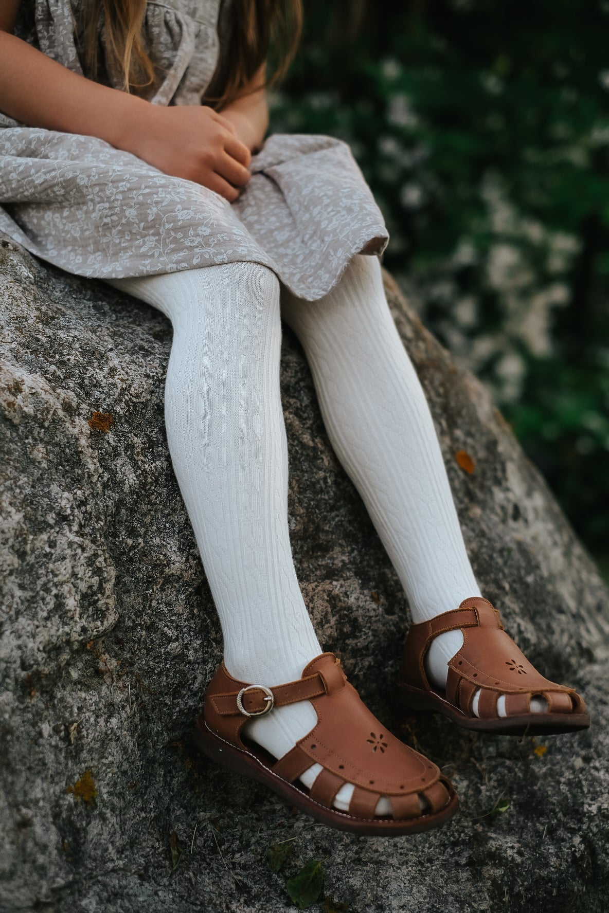 Cable Knit Tights - Linen
