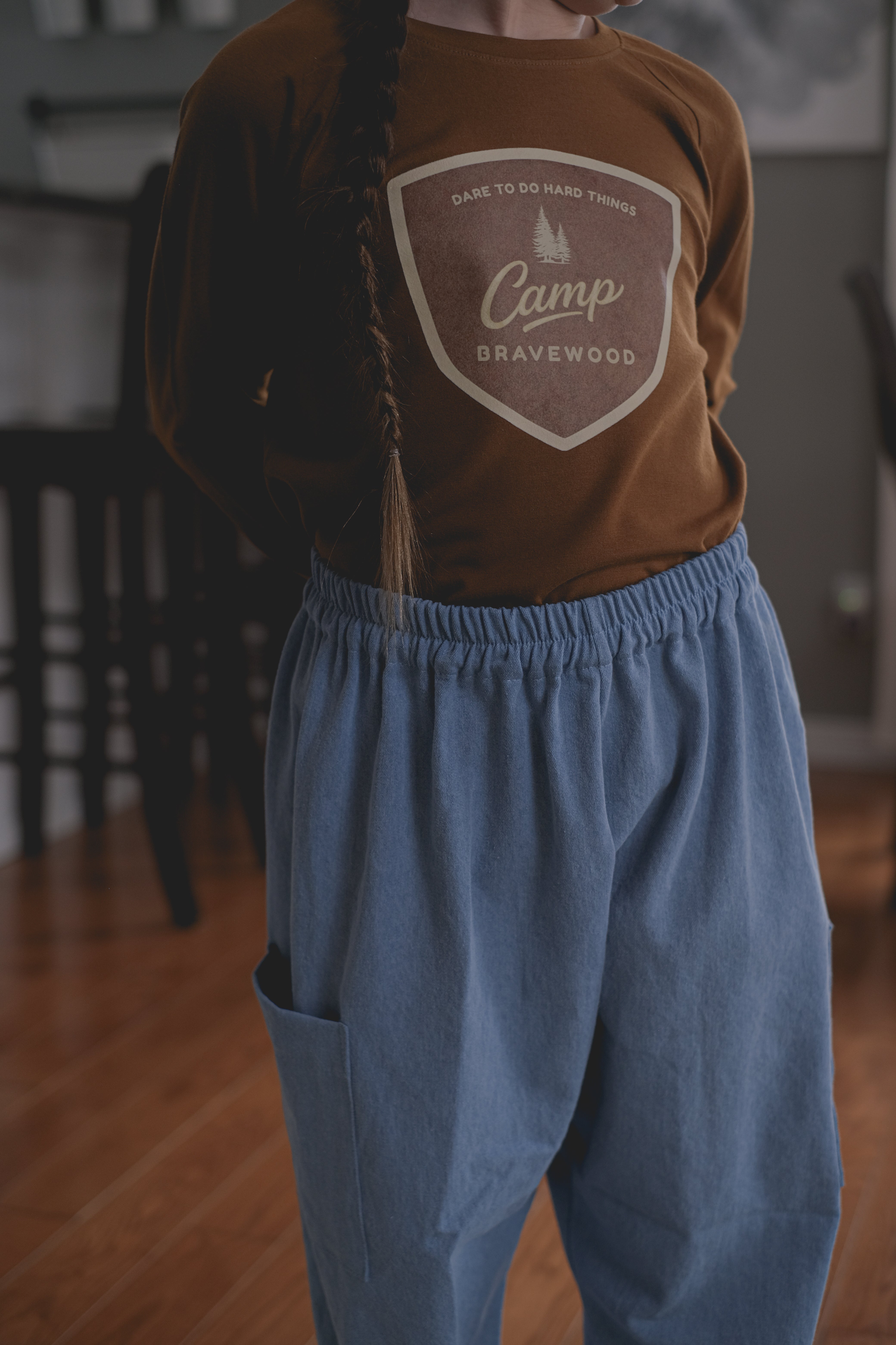 Raglan Pullover - Camp Bravewood