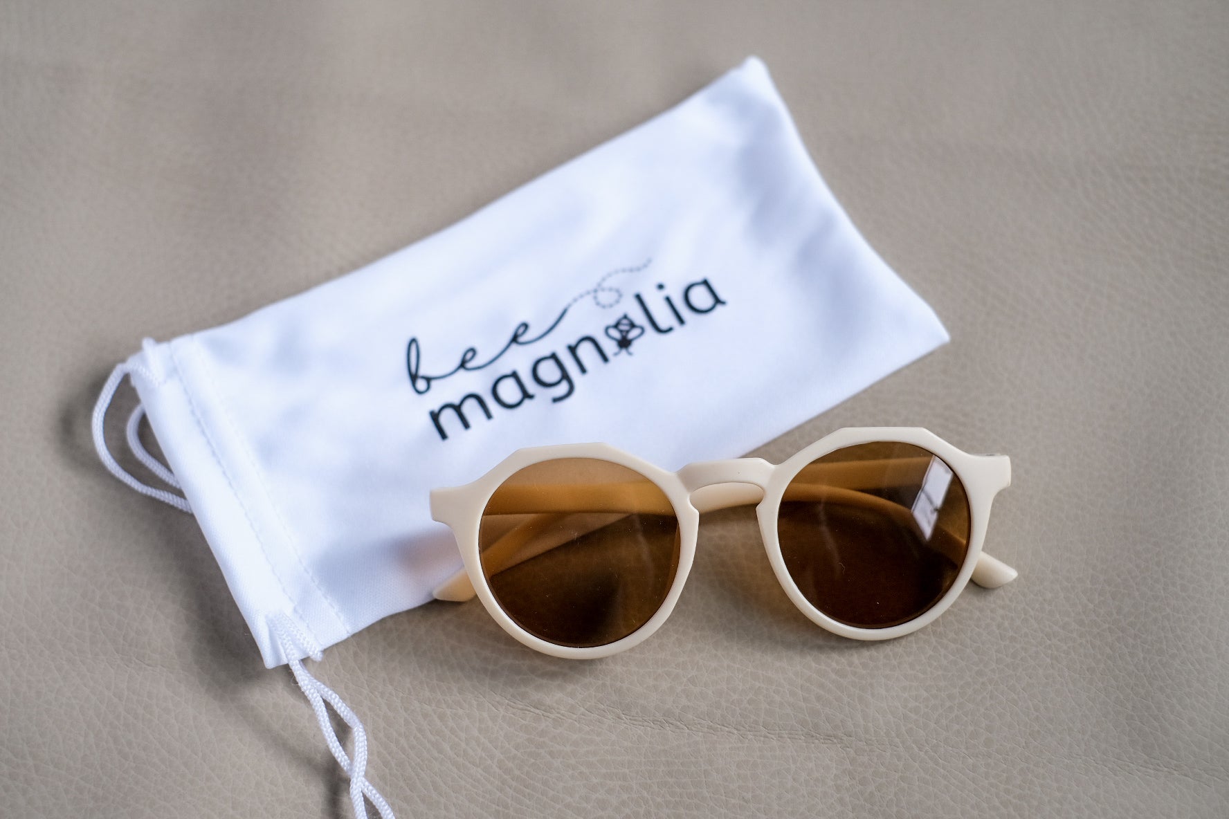 Retro Sunglasses - Cream