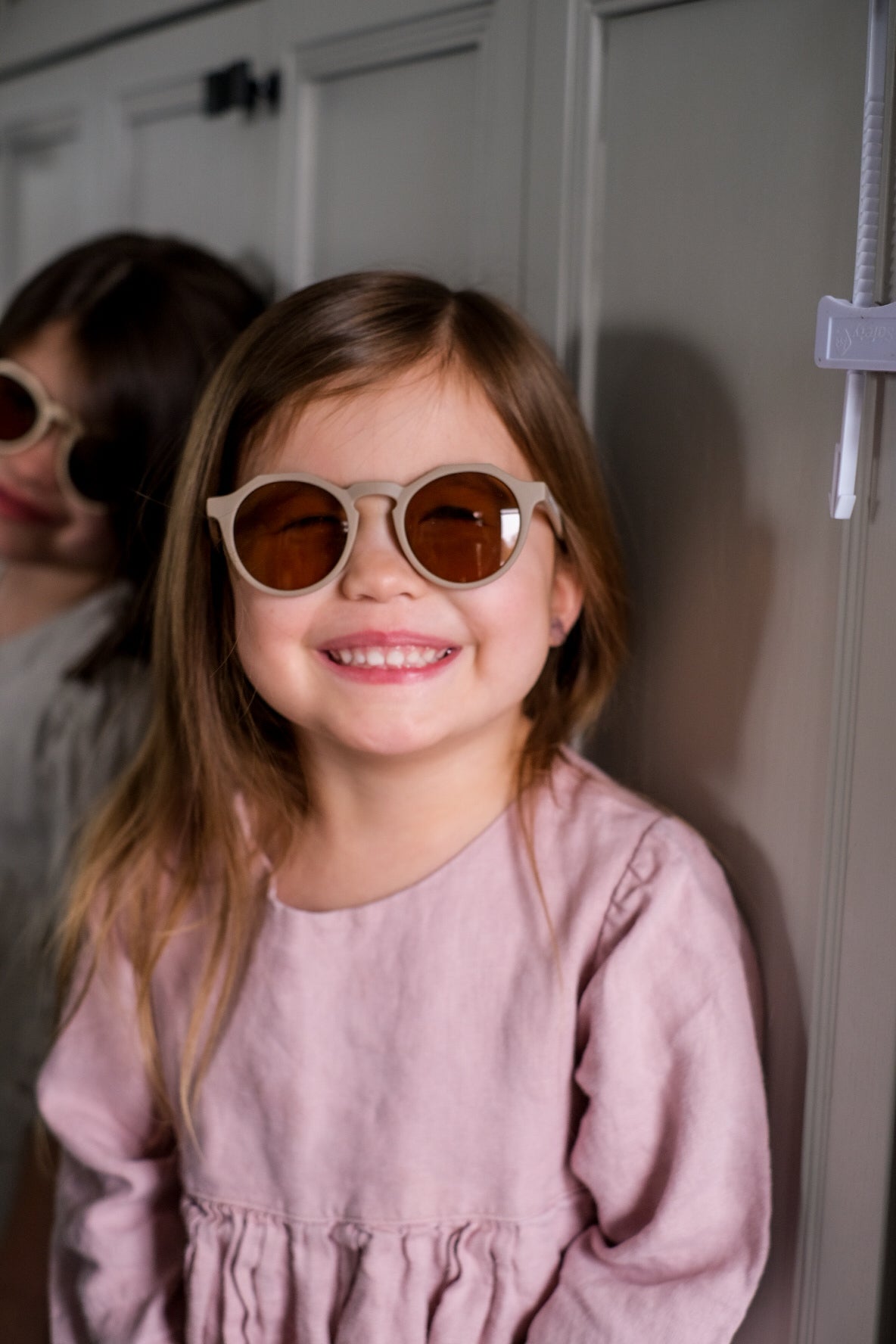 Retro Sunglasses - Taupe